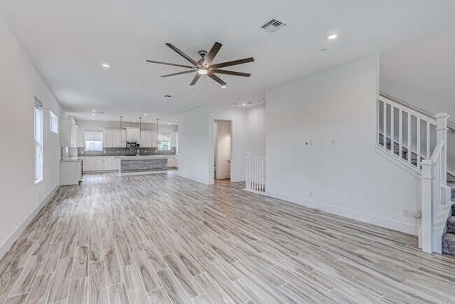 Building Photo - 4126 Faraday Wy