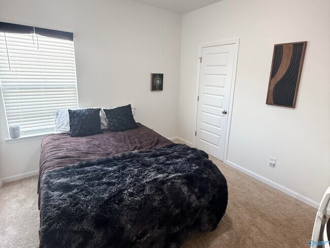 Building Photo - 13038 Lantern Pointe Wy NW