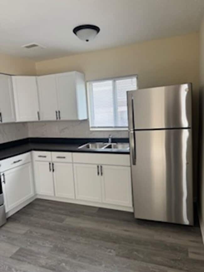 Building Photo - Evergreen on the Monon, LLC