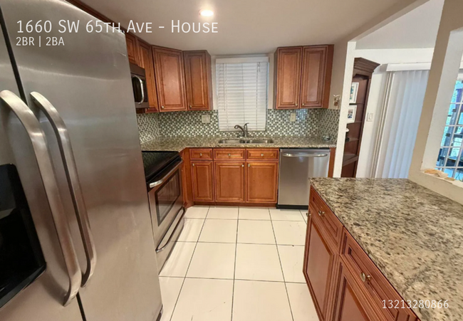 Building Photo - 1660 SW 65th Ave