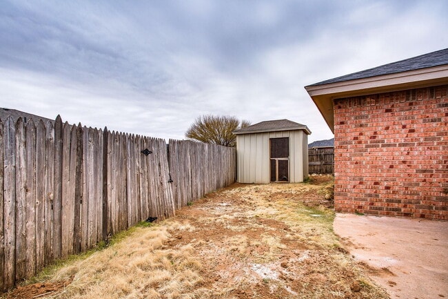 Building Photo - 2513 108th Dr