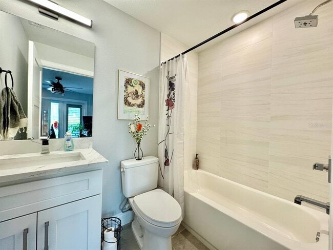 Building Photo - 4740 Legacy Park Dr