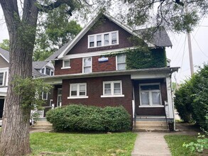 Building Photo - 286-288 E. 13th Avenue