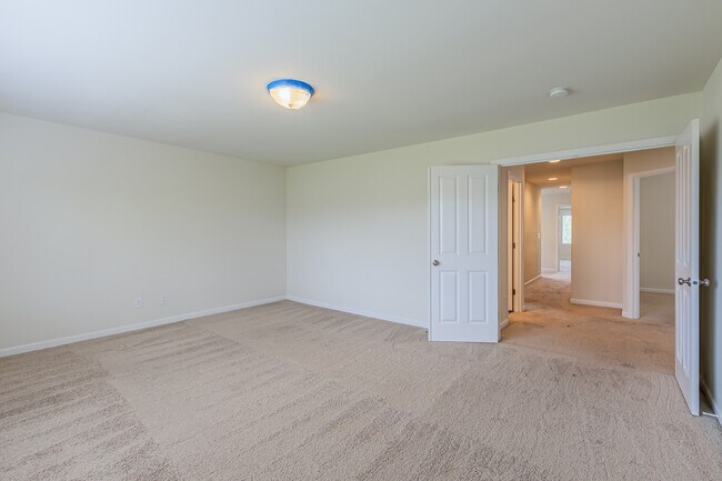 Building Photo - 1124 27th St NW