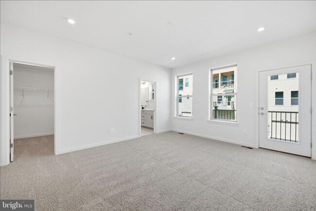 Building Photo - 19714 Misty Moss Sq