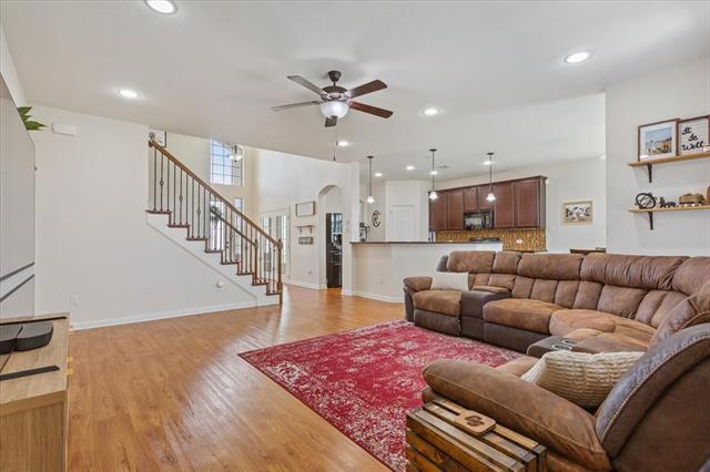 Building Photo - 10856 Burnham Dr