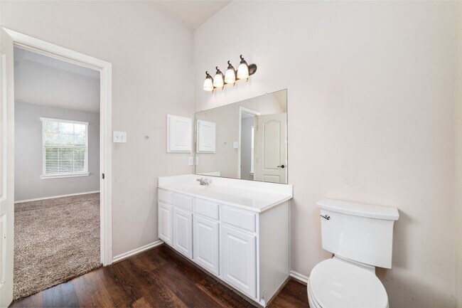 Building Photo - 9823 Lynette Falls Dr