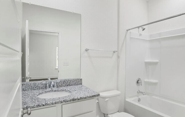 Building Photo - 30872 Semper Dr