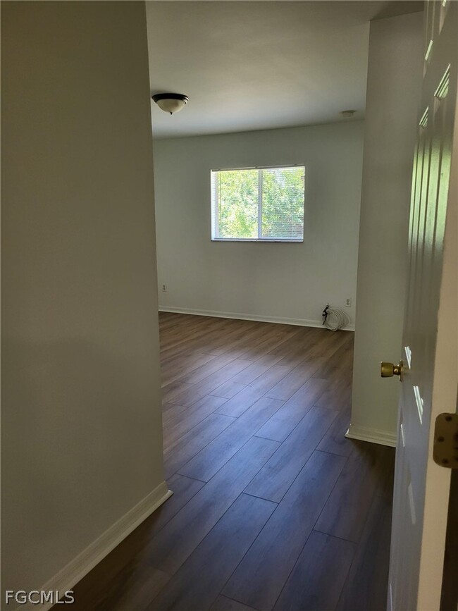 Building Photo - 4731 30th St SW