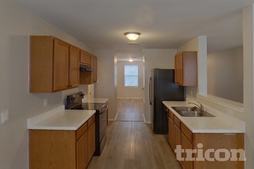 Building Photo - 2749 Ingram Cir