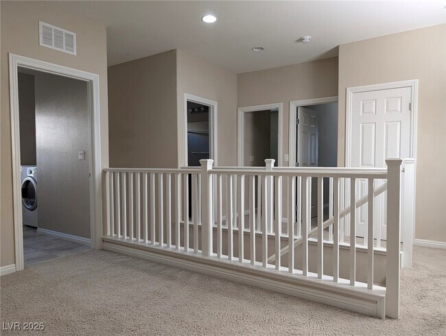 Building Photo - 6891 Dragonfly Rock St