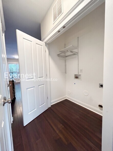 Building Photo - 10217 Caldwell Forest Dr