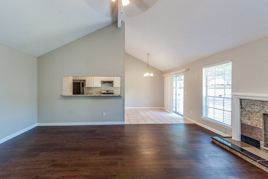 Building Photo - 12214 Flaxen Dr