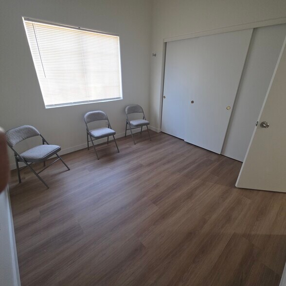 2nd Bedroom w/Wall to Wall Closet - 1881 W Alexander Rd