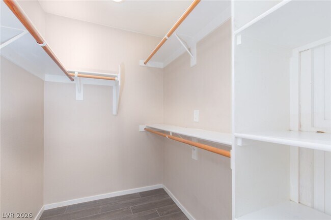 Building Photo - 5748 Chisolm Trail
