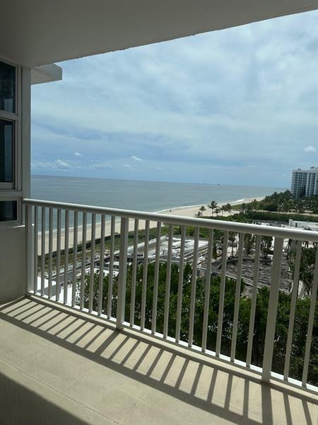 Building Photo - 1370 S Ocean Blvd
