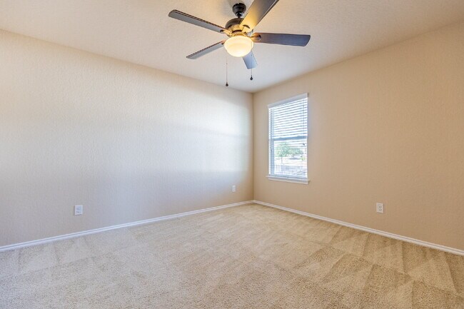 Building Photo - 1411 Frio Eagle