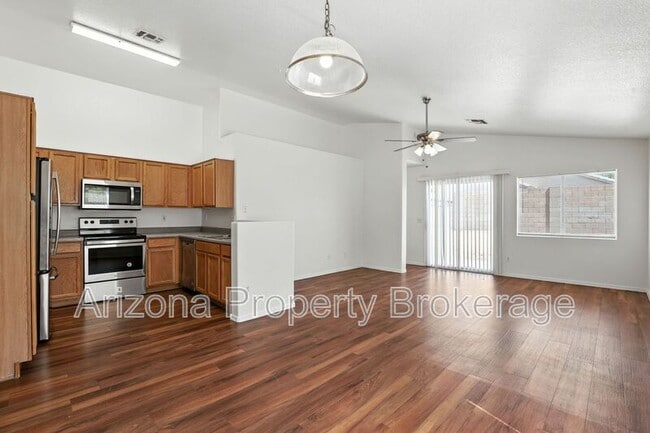 Building Photo - 11450 E Contessa St