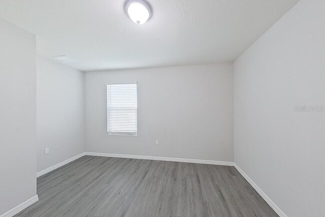 Building Photo - 8740 SW 43rd Ter