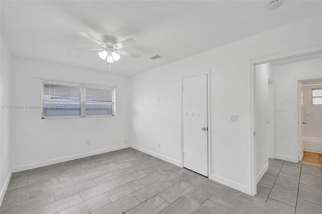 Building Photo - 6283 Sherman St