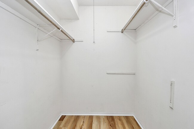 Building Photo - 5012 Sardis Rd