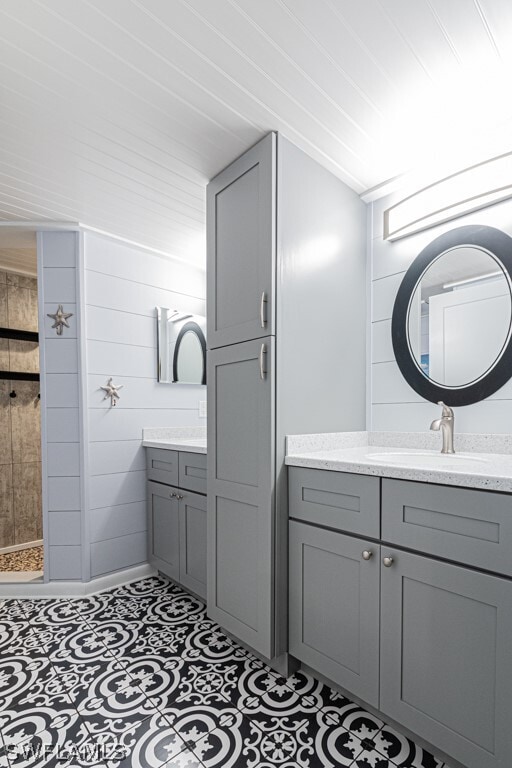 Building Photo - 2132 Tama Cir