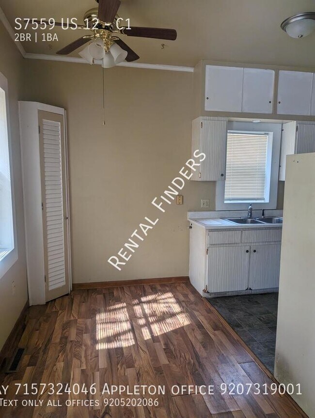 Building Photo - S7559 US-12