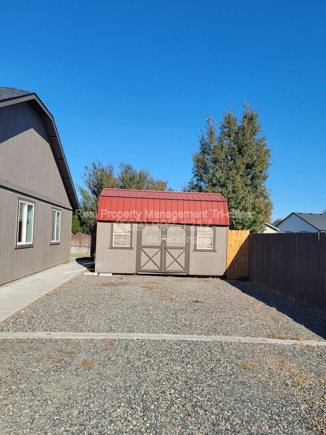 Building Photo - 5142 Monica St