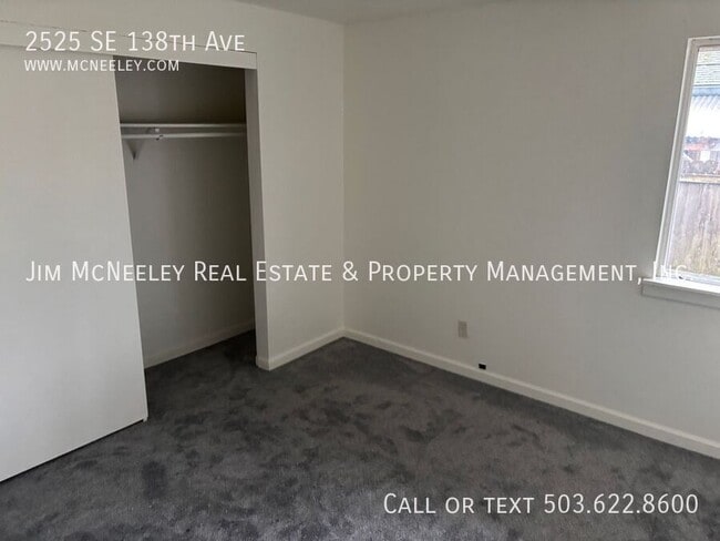 Building Photo - 2525 SE 138th Ave