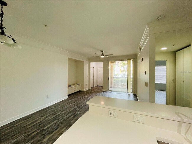 Building Photo - 12012 Villanova Dr