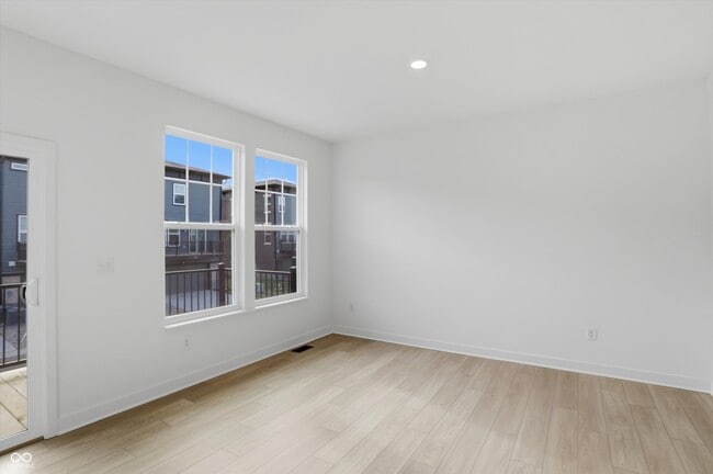 Building Photo - 4902 Gilet Dr