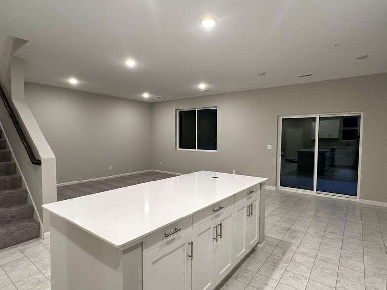 Building Photo - 7619 148th Trl