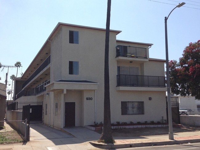 Primary Photo - 930 N Marine Ave