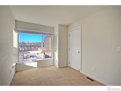 Building Photo - 2042 14th Ave W