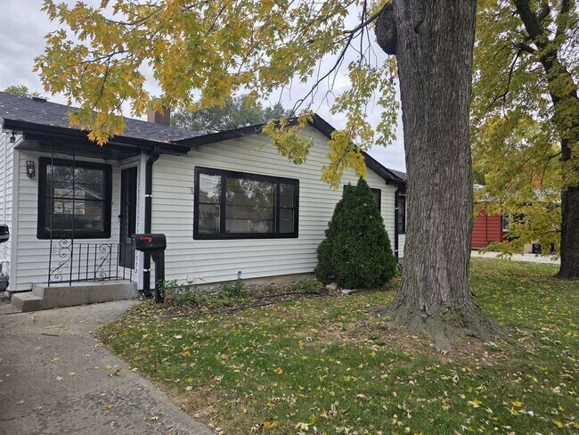 Primary Photo - 4905 143rd Pl