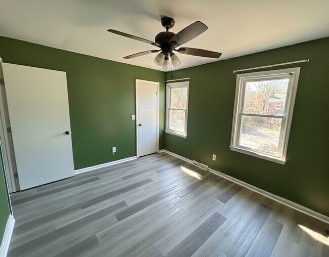 Building Photo - 2404 Quail Hollow Ct