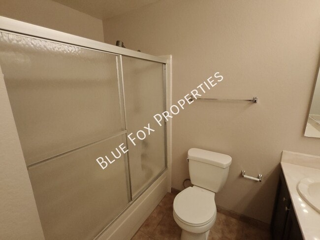 Building Photo - 5189 W Aquamarine St