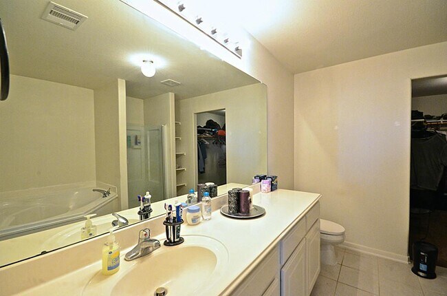 Building Photo - 4307 Sunflower Creek Ln