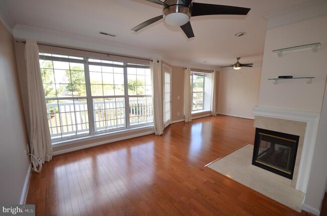 Building Photo - 46891 Eaton Terrace