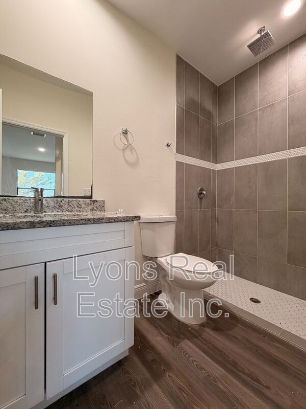 Building Photo - 452 Grant Blvd