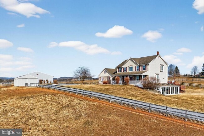 Building Photo - 5289 PA-309