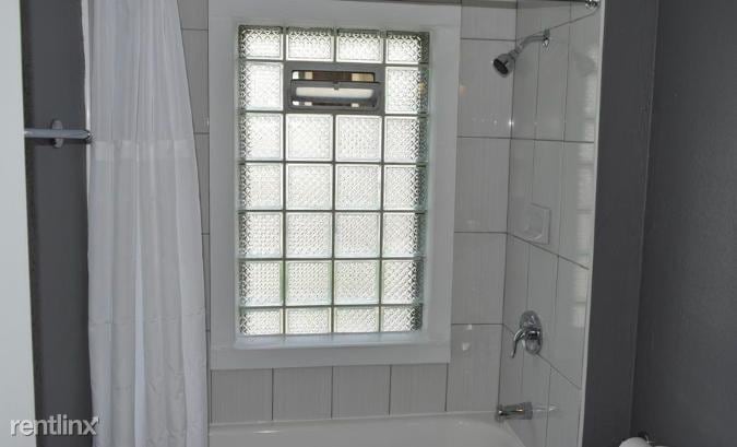 Bathroom 2 - 1686 Eddington Rd