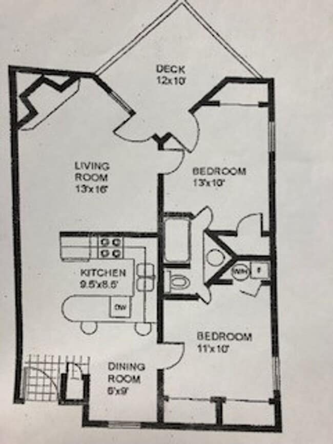 Building Photo - 527 E Smith Ave