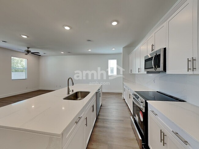 Building Photo - 4254 Halo Hollyhock St