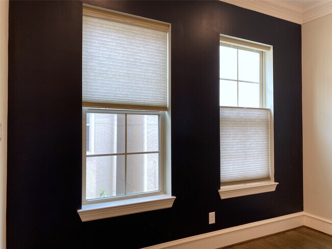 Building Photo - 5226 Kiam St