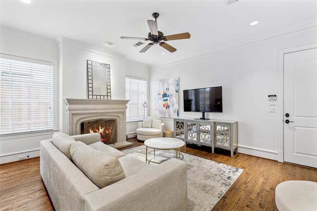 Building Photo - 4334 Emerson Ave