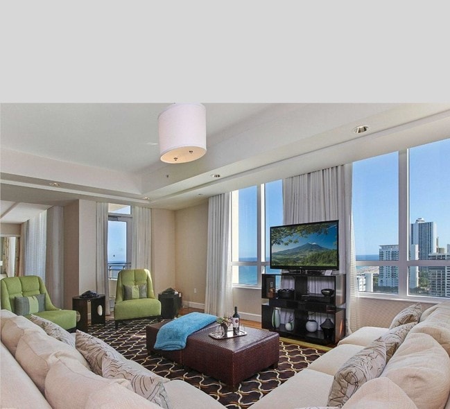 Building Photo - 3800 N Ocean Dr