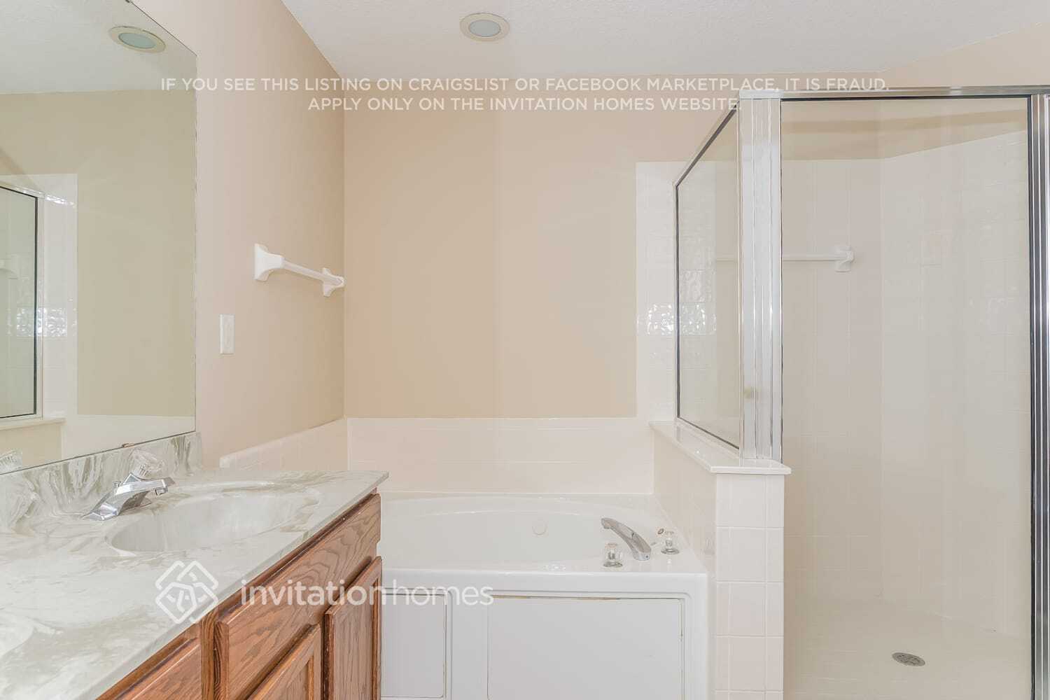 Building Photo - 1450 Cedar Grove Terrace