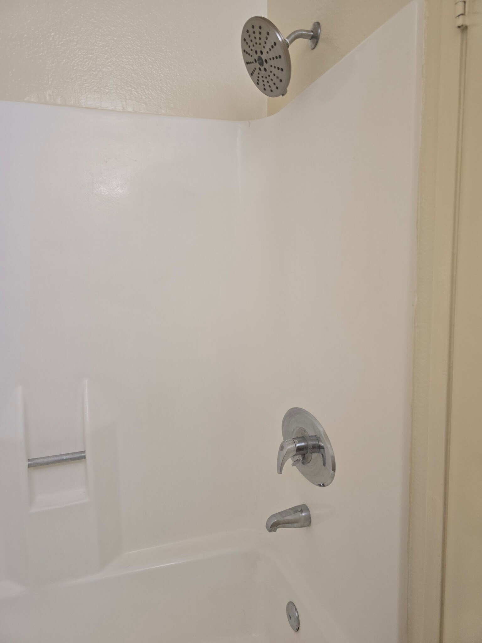 Building Photo - 24518 Nicklaus Dr