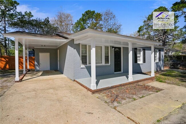 Building Photo - 2312 Enloe St